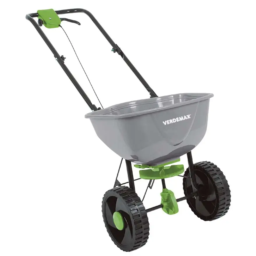 Rotary fertilizer spreader