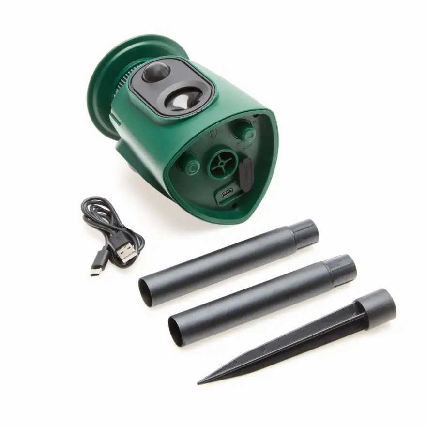 ULTRASONIC AND LIGHTS REPELLER 360°